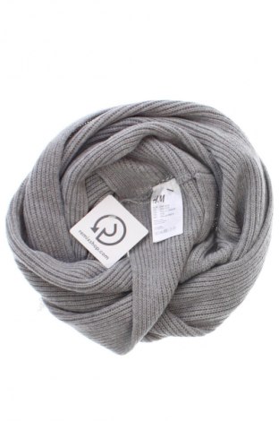 Šála H&M, Barva Šedá, Cena  349,00 Kč