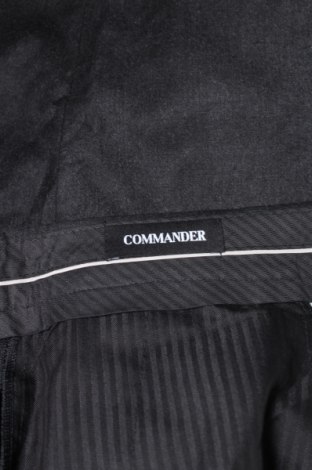 Мъжки панталон Commander, Размер L, Цвят Сив, Цена 29,75 лв.