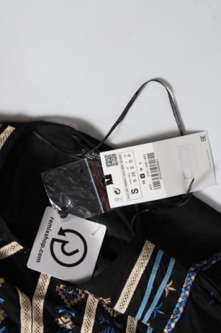 Дамска блуза Zara, Размер S, Цвят Черен, Вискоза, Цена 36,75 лв.