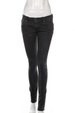 Damskie jeansy Diesel, Rozmiar M, Kolor Czarny, 98% bawełna, 2% elastyna, Cena 126,00 zł