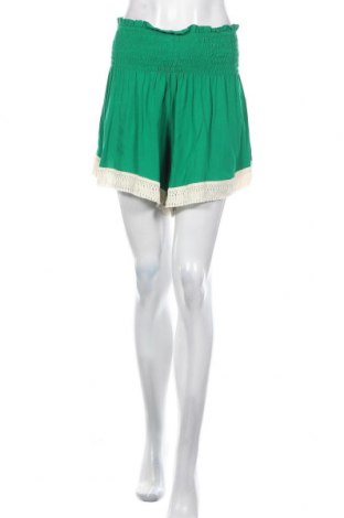 Pantaloni scurți de femei Rinascimento, Mărime S, Culoare Verde, Viscoză, Preț 367,60 Lei
