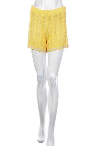 Дамски къс панталон Rinascimento, Размер M, Цвят Жълт, Цена 52,15 лв.