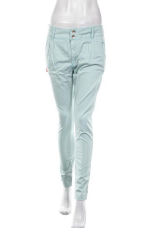 Дамски панталон Cipo & Baxx, Размер M, Цвят Син, 98% памук, 2% еластан, Цена 57,85 лв.