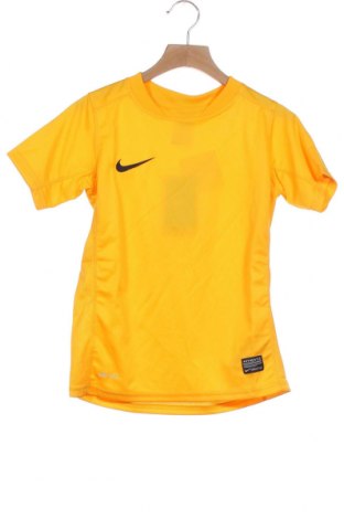 Dziecięcy T-shirt Nike, Rozmiar 6-7y/ 122-128 cm, Kolor Żółty, Poliester, Cena 49,00 zł