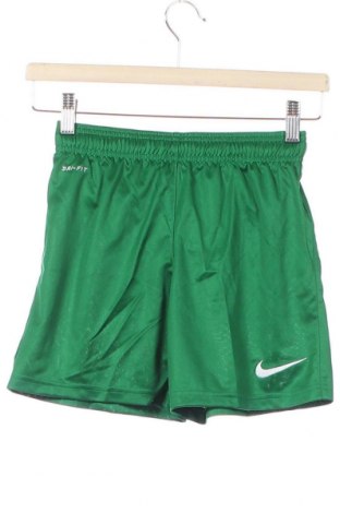 Детски къс панталон Nike, Размер 7-8y/ 128-134 см, Цвят Зелен, Полиестер, Цена 24,50 лв.