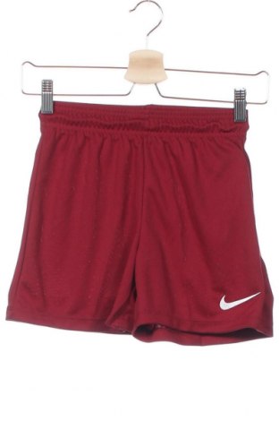 Детски къс панталон Nike, Размер 7-8y/ 128-134 см, Цвят Червен, Полиестер, Цена 44,25 лв.