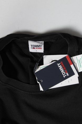 Мъжка тениска Tommy Hilfiger, Размер L, Цвят Черен, Памук, Цена 79,00 лв.