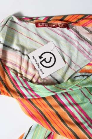 Γυναικεία μπλούζα Attr@ttivo, Μέγεθος M, Χρώμα Πολύχρωμο, Τιμή 2,23 €