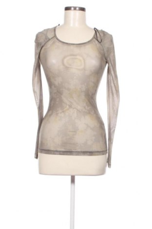 Дамска блуза Gina Tricot, Размер XS, Цвят Многоцветен, Цена 6,80 лв.