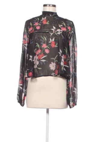 Дамска блуза Gina Tricot, Размер M, Цвят Многоцветен, Цена 4,35 лв.