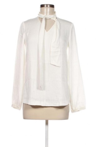 Дамска блуза J.Lindeberg, Размер XS, Цвят Бял, Цена 22,50 лв.