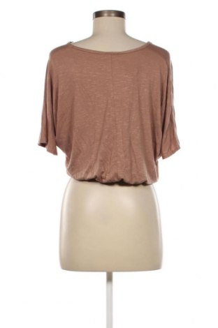 Γυναικεία μπλούζα Maddy & Nell, Μέγεθος M, Χρώμα  Μπέζ, Τιμή 44,54 €