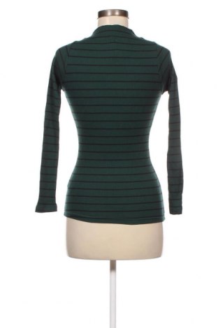 Damen Shirt Moodo, Größe M, Farbe Grün, Preis 37,11 €