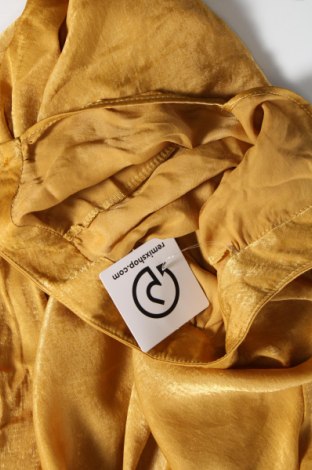 Γυναικεία μπλούζα Piazza Italia, Μέγεθος S, Χρώμα Κίτρινο, Τιμή 4,15 €