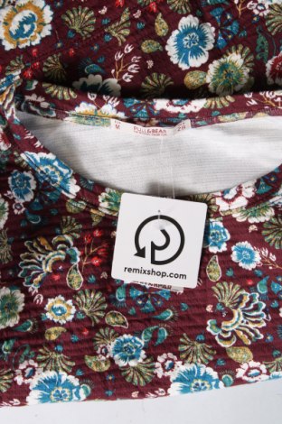 Γυναικεία μπλούζα Pull&Bear, Μέγεθος M, Χρώμα Πολύχρωμο, Τιμή 4,00 €
