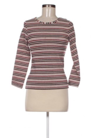 Γυναικεία μπλούζα Pull&Bear, Μέγεθος M, Χρώμα Πολύχρωμο, Τιμή 3,04 €