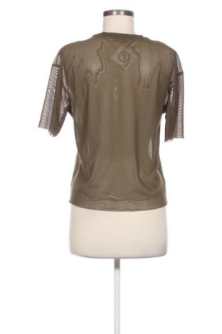 Damen Shirt Pull&Bear, Größe S, Farbe Grün, Preis 2,78 €