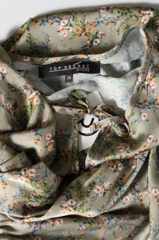 Γυναικεία μπλούζα Top Secret, Μέγεθος S, Χρώμα Πολύχρωμο, Τιμή 3,01 €