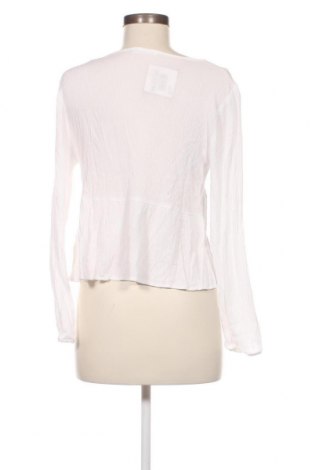 Дамска блуза Yfl Reserved, Размер M, Цвят Бял, Цена 4,75 лв.
