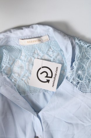 Γυναικείο πουκάμισο Reserved, Μέγεθος S, Χρώμα Μπλέ, Τιμή 15,46 €
