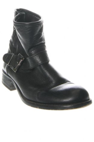 Dámské boty , Velikost 39, Barva Černá, Cena  202,00 Kč