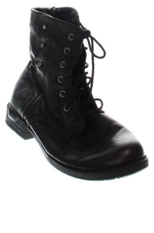 Dámské boty  Juliet, Velikost 39, Barva Černá, Cena  260,00 Kč