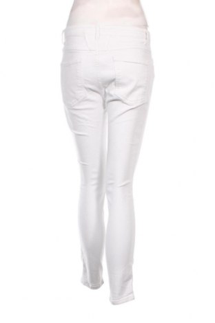 Damen Jeans Closed, Größe S, Farbe Weiß, Preis 10,91 €