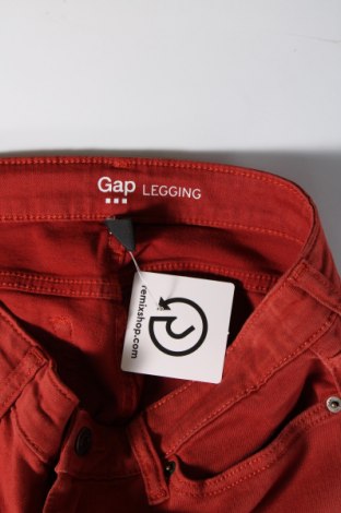 Γυναικείο Τζίν Gap, Μέγεθος S, Χρώμα Κόκκινο, Τιμή 4,84 €