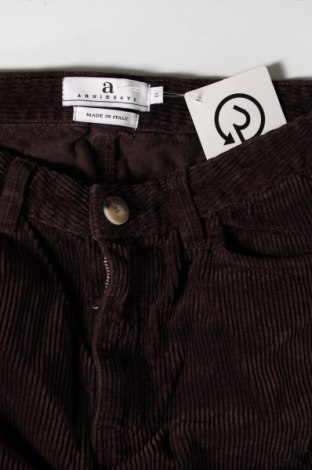 Дамски джинси Arnie Says, Размер S, Цвят Кафяв, Цена 9,31 лв.
