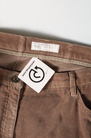 Дамски джинси Brax, Размер XL, Цвят Бежов, Цена 49,00 лв.
