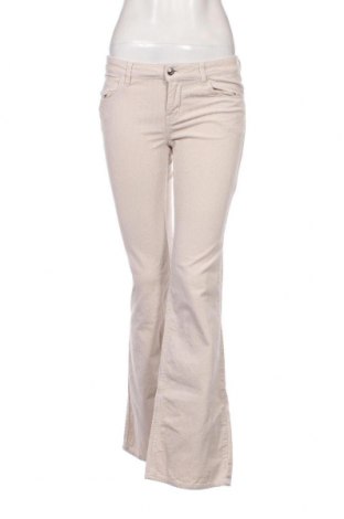 Дамски джинси H&M Divided, Размер S, Цвят Екрю, Цена 29,00 лв.