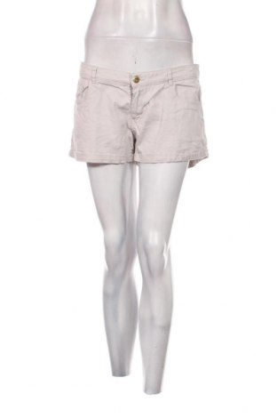 Дамски къс панталон H&D, Размер M, Цвят Бежов, Цена 4,56 лв.