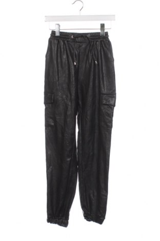 Pantaloni de piele pentru damă Amisu, Mărime XXS, Culoare Negru, Preț 95,39 Lei