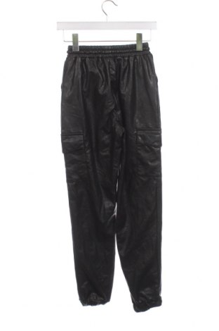 Pantaloni de piele pentru damă Amisu, Mărime XXS, Culoare Negru, Preț 95,39 Lei