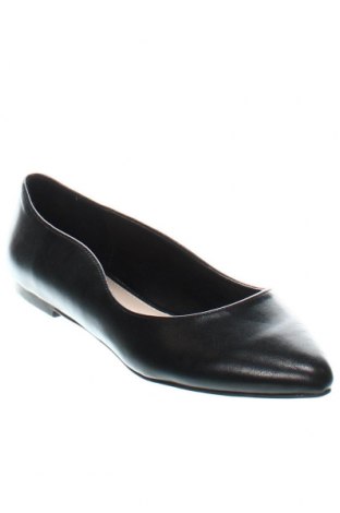 Дамски обувки Bata, Размер 35, Цвят Черен, Цена 34,68 лв.