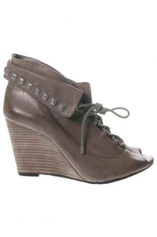 Дамски обувки Gianni Bini, Размер 37, Цвят Сив, Цена 18,92 лв.