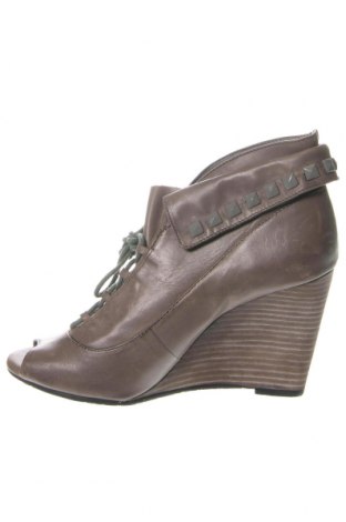 Дамски обувки Gianni Bini, Размер 37, Цвят Сив, Цена 10,56 лв.