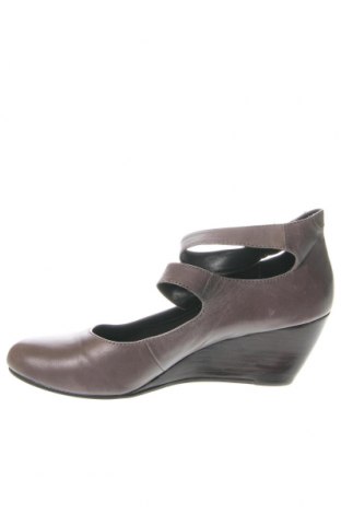Дамски обувки Vagabond, Размер 40, Цвят Сив, Цена 64,00 лв.