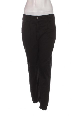 Дамски панталон Bershka, Размер XS, Цвят Черен, Цена 8,70 лв.