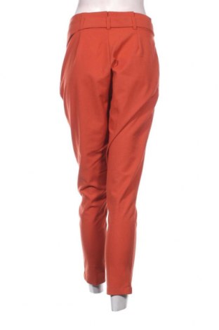 Дамски панталон Cropp, Размер M, Цвят Червен, Цена 10,27 лв.