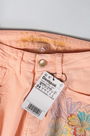 Дамски панталон Desigual, Размер XS, Цвят Розов, Цена 146,00 лв.