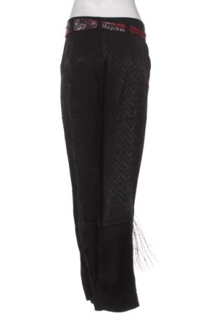 Pantaloni de femei Desigual, Mărime M, Culoare Negru, Preț 480,26 Lei