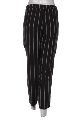 Dámské kalhoty  H&M Divided, Velikost L, Barva Černá, Cena  462,00 Kč