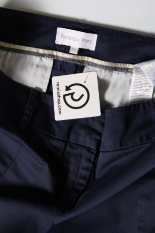 Pantaloni de femei Patrizia Pepe, Mărime L, Culoare Albastru, Preț 99,47 Lei