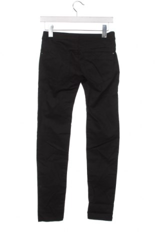 Дамски панталон Pull&Bear, Размер XS, Цвят Черен, Цена 8,74 лв.