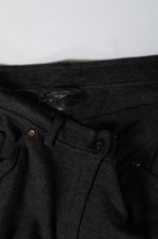 Дамски панталон Weekend Max Mara, Размер XXL, Цвят Сив, Цена 98,34 лв.