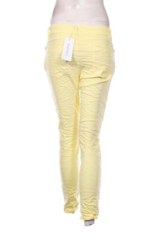 Дамски панталон Zabaione, Размер S, Цвят Жълт, Цена 12,18 лв.