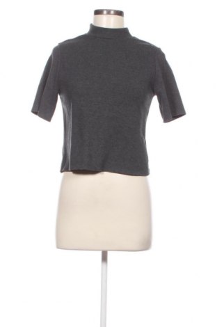 Γυναικείο πουλόβερ Pull&Bear, Μέγεθος S, Χρώμα Γκρί, Τιμή 2,67 €