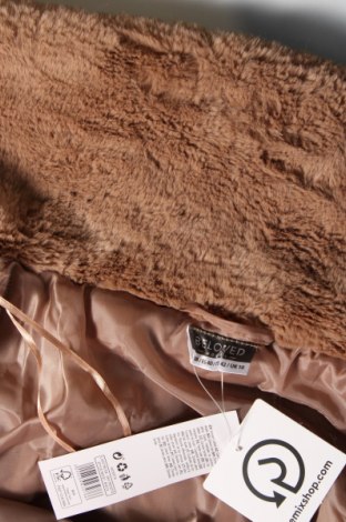 Дамско палто Beloved, Размер M, Цвят Кафяв, Цена 113,58 лв.