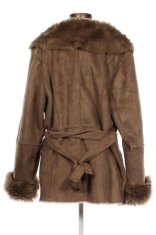 Дамско палто Canda, Размер L, Цвят Кафяв, Цена 32,10 лв.